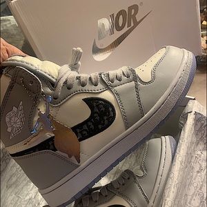 Jordan Air 1 Dior